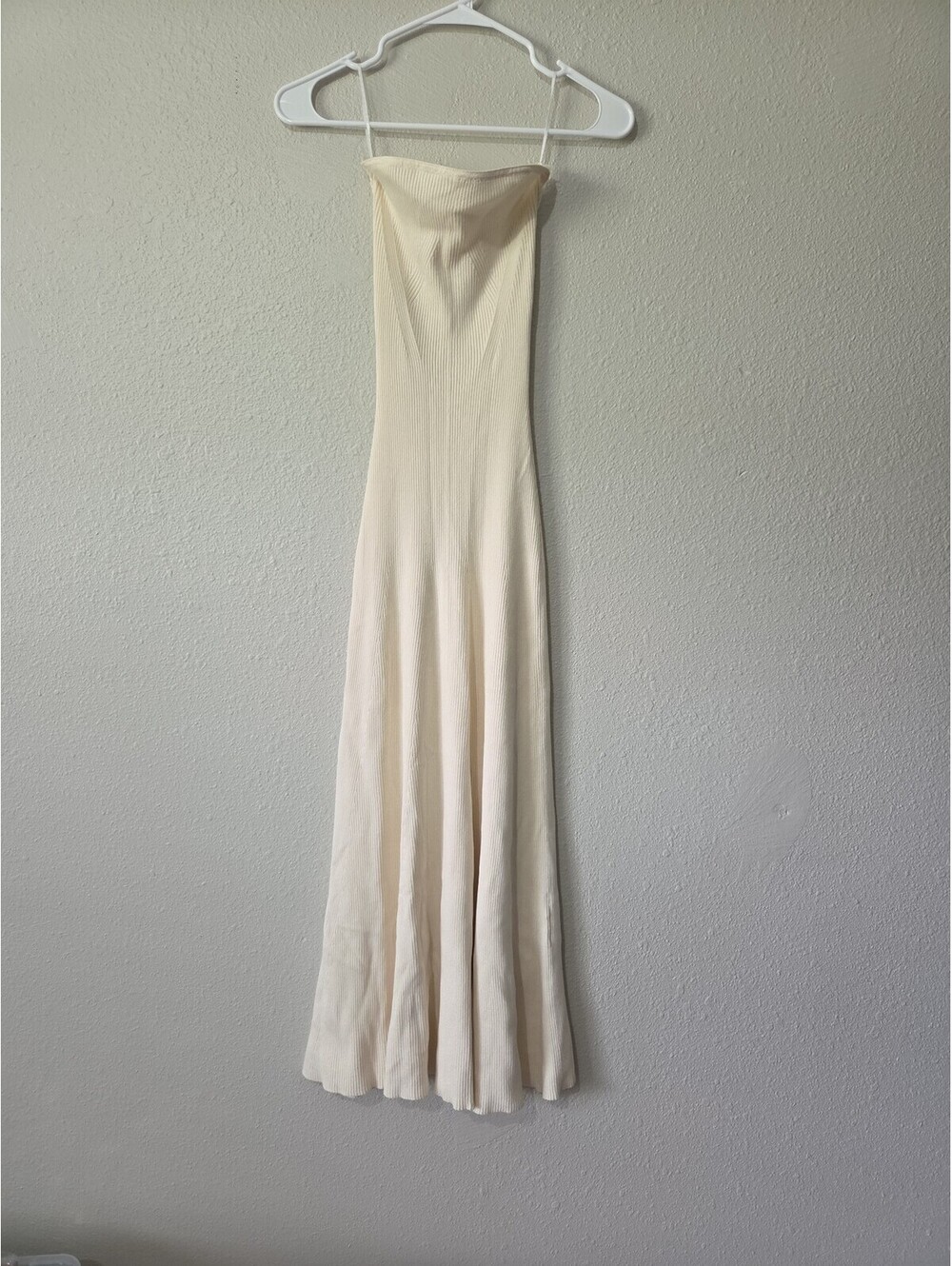 Women's ribbed strapless maxi dress
